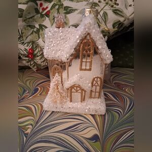 Clear Glass House w Shifting White Snow Inside Christmas Tree Ornament NWT